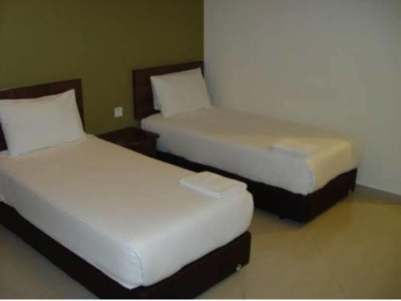 Jb City Hotel Johor Bahru Exterior photo